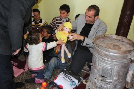 İki aile arasındaki kavgada 4 kişi öldü, geride kalanlar perişan oldu