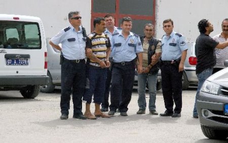 İki Kişiyi Vuran Saldırganın Bahçesinde Hint Keneviri Yetiştirdiği Ortaya Çıktı