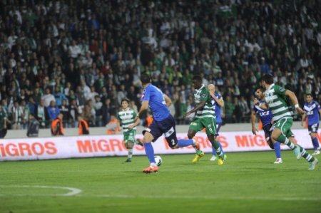 İki maç üst üste kazanamayan Bursaspor’da moraller bozuk