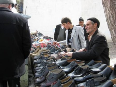 İkinci El Ayakkabılara Yoğun İlgi