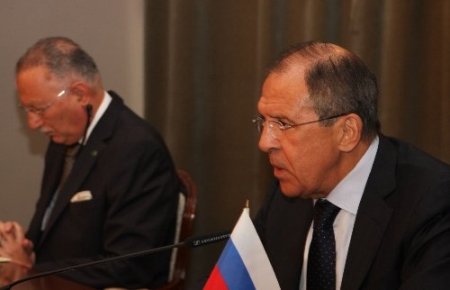 İKÖ Genel Sekreteri İhsanoğlu, Lavrov’la Suriye krizini görüştü