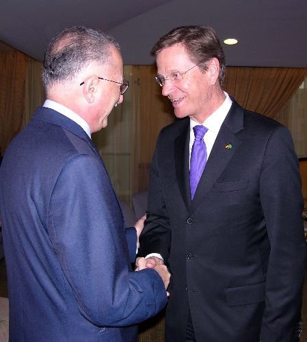 İkt Genel Sekreteri İhsanoğlu, Almanya Dışişleri Bakanı Westerwelle İle Bir Araya Geldi