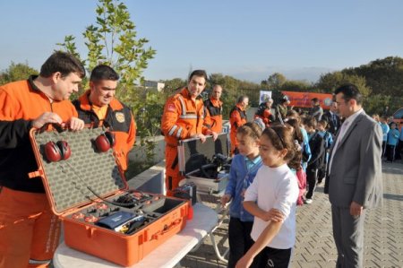 İl Afet ve Acil Durum Müdürlüğü lise öğrencilerine afet eğitimi verdi