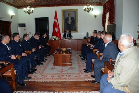 İl Emniyet Müdürü Durmuşlar, Vali Özçimen'i ziyaret etti