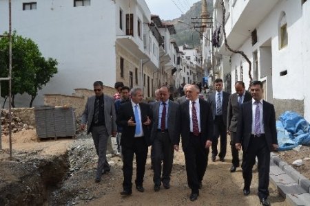 İl Özel İdaresi heyeti Kozan’da incelemelerde bulundu