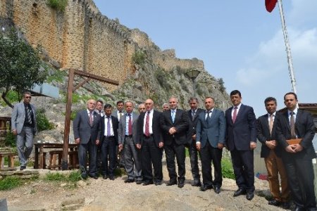 İl Özel İdaresi heyeti Kozan’da incelemelerde bulundu