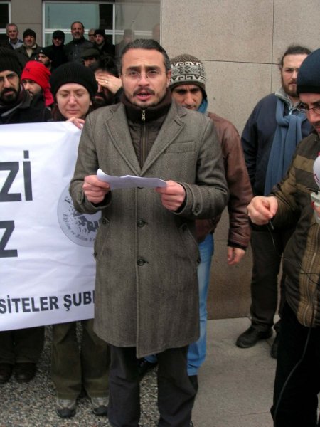 İletişim Fakültesi Dekanına 'Güvenlik' Protestosu