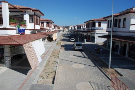 Ilıca Belediyesi, kentsel dönüşüm projesini turizm sezonuna yetiştirecek