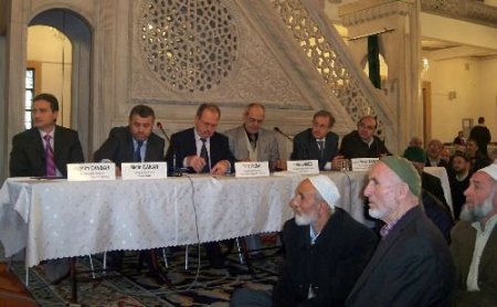 İlk Kez Kur'an-ı Kerim Ve Mealini Güzel Okuma Yarışması Düzenlendi