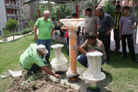 İlkadım Belediyesi Parklara Fitness Aletleri Kurarak Halkı Spora Teşvik Ediyor
