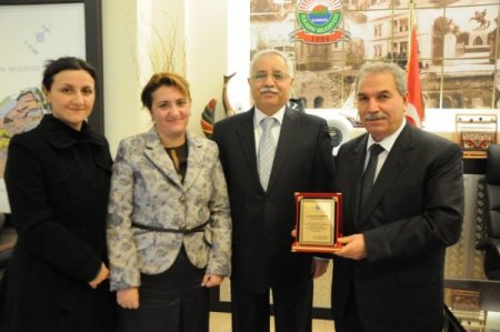 İlkadım Belediyesi’nin sosyal sorumluluk projelerine övgü