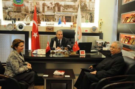 İlkadım Belediyesi’nin sosyal sorumluluk projelerine övgü