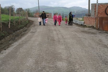 İlkadım köylerin ulaşım sorununu çözüyor