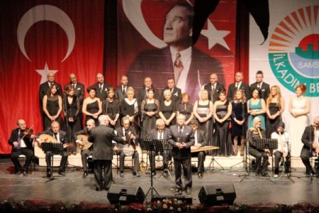 İlkadım TSM korosundan muhteşem konser