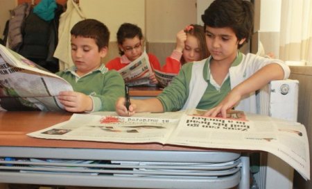 İlkbahar İlköğretim Okulu öğrencileri, Today’s Zaman ile İngilizce öğreniyor