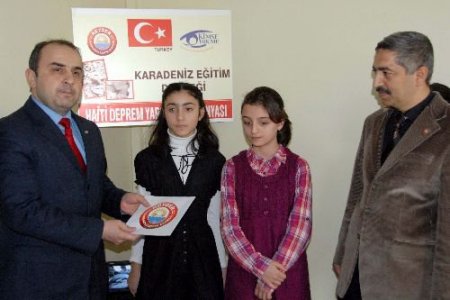 İlköğretim Öğrencileri, Harçlıklarını Haiti'deki Yetim Çocuklara Gönderdi