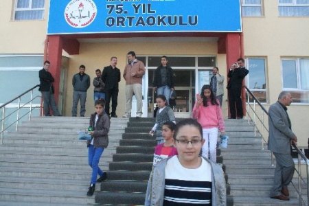 İlköğretim öğrencileri Peygamber Efendimiz için yarıştı