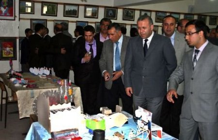 İlköğretim Öğrencilerinin Fotoğraf Sergisi Beğeni Topladı