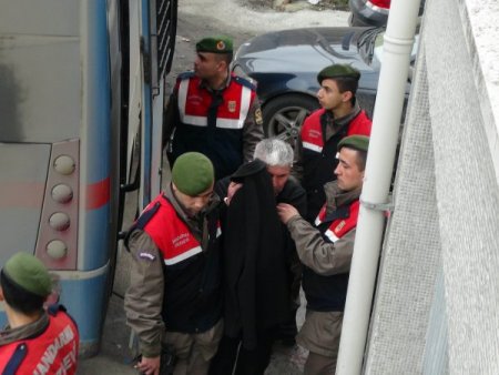 İlköğretim öğrencisi Kader Demiroğlu'nun katil zanlısı aileyi suçladı