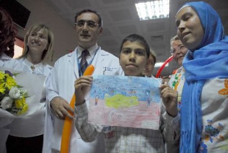 İlköğretim Öğrencisinden Hain Saldırılara Resimle Mesaj: Uzayda Terör Yok