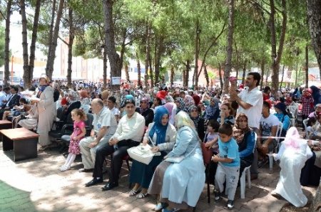 İmam hatip mezunları her yıl bir araya gelmenin heyecanını yaşıyor