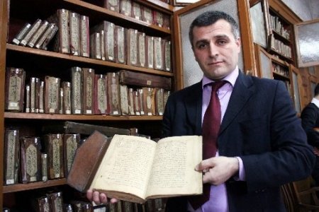 İmam Matûridi'ye ait kitap, kütüphaneye olan ilgiyi arttırıyor