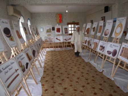 İmamın Açtığı Kutsal Emanetler Fotoğraf Sergisi Vatandaşları Memnun Etti