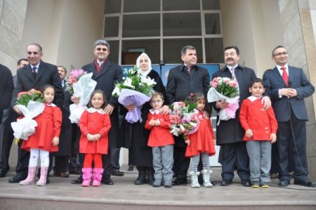 İncek Melek İpek İlk ve Orta Okulu törenle eğitime açıldı
