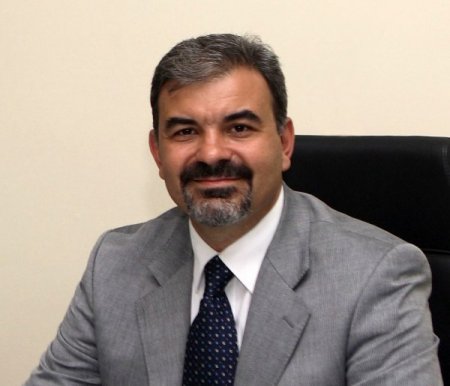 İnci Akü CEO'su Paker: Evrende enerji sorunu yok, enerjiyi depolama sorunu var