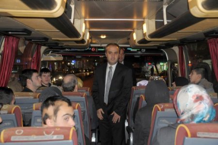 İnegöl'de engelli çocuklar tiyatro ile buluştu