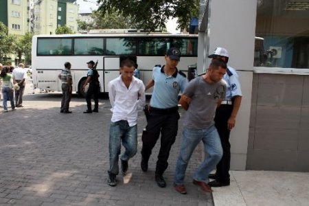 İnegöl'de Olaylara Karışanlar Bursa'ya Getirildi