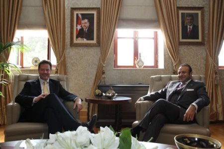 İngiltere Başbakan Yardımcısı Clegg: Türkiye’nin kararını saygıyla karşılıyoruz