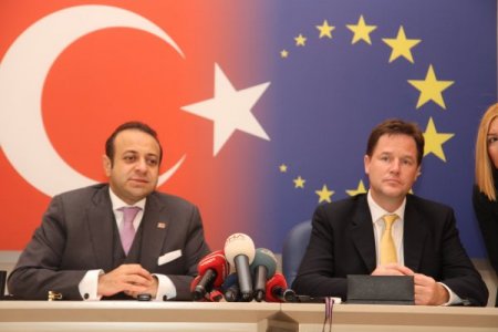 İngiltere Başbakan Yardımcısı Clegg: Türkiye’nin kararını saygıyla karşılıyoruz