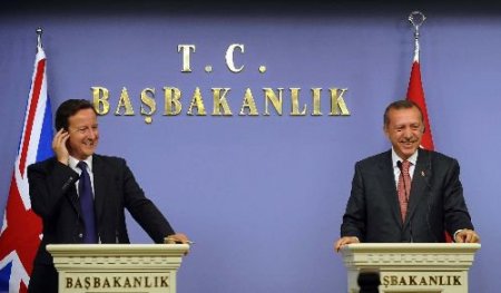 İngiltere Başbakanı Cameron: Türkiye'nin Ab'ye Üye Olmasını Kuvvetle İstiyoruz