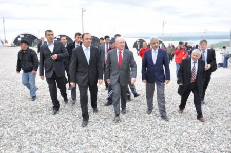 İngiltere Büyükelçisi David Reddaway, çadırkenti gezdi