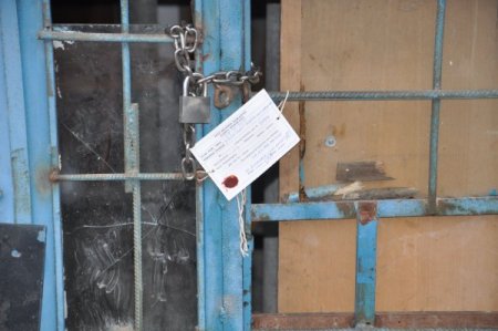 İnşaat çalışması binalara zarar verdi, vatandaşlar tepki gösterdi