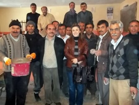 'İnşaat İşçiliği' Kursu Öğrencilerinden İlköğretim Okuluna Bir Derslik