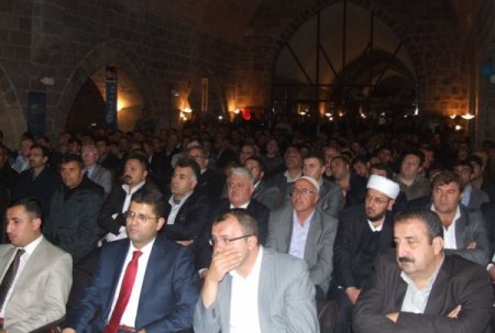 'İnsanlara yardıma, el uzatmaya gidin dendi, gittik ve gitmeye devam ediyoruz'