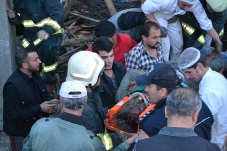 İnşatta göçük: 1 ölü, 3 yaralı