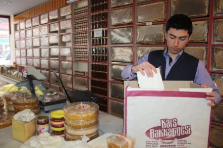 İnternetten, Kapıda Ödeme Sistemiyle Yöresel Ürün Siparişi