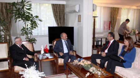 İpek: Kişi başı milli gelir 20 bin dolar olunca bölgesel sorunları da çözeceğiz