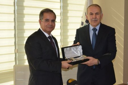 İpekyolu Kalkınma Ajansı'nda dönem başkanlığı Kilis'e devredildi