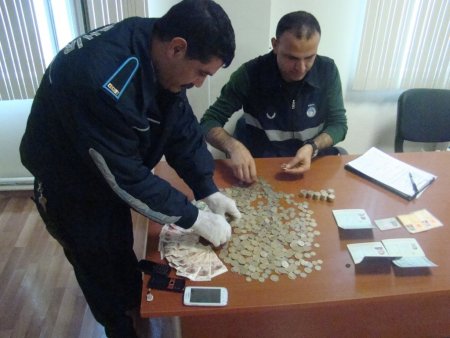 iPhone'lu dilenciler yakalandı