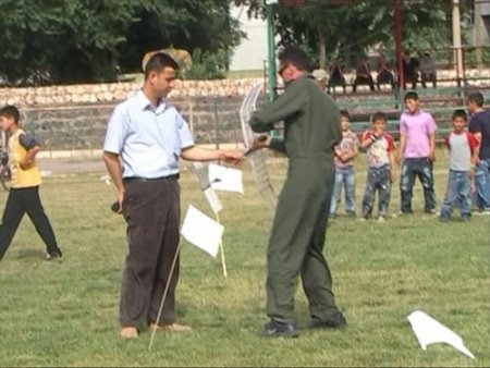 Irak Sınırında 'model Uçak Yarışması' Düzenlendi