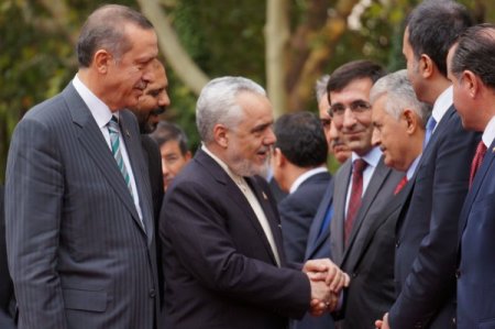 İran Cumhurbaşkanı Yardımcısı Rahimi, Başbakanlık'ta resmi törenle karşılandı