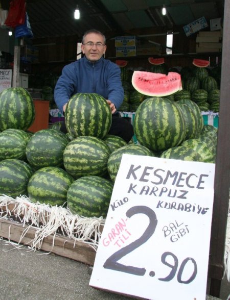 İran Karpuzu Kilosu Tezgahlardaki Yerini Aldı