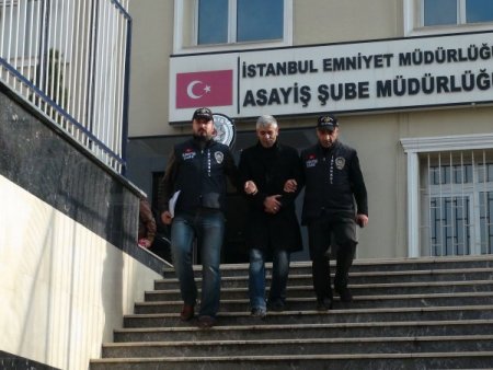 İş adamını 'garibanlıktan' öldürmüş