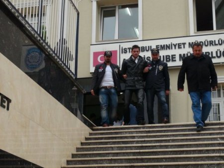 İş adamını parası için öldürmüşler