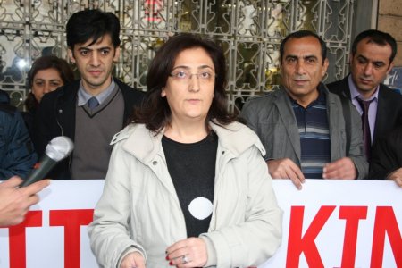 İş bırakmaya hazırlanan sendika üyeleri, PTT için Başbakan’a faks çekti