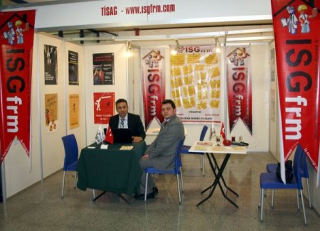 İş güvenliği için topluluk kurup, ücretsiz hizmet veriyorlar